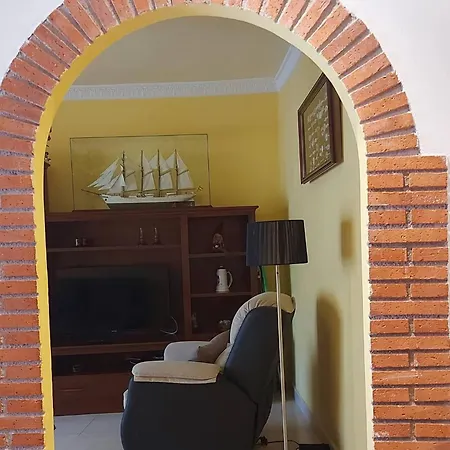 Leikerenea Spacious In 베르메오